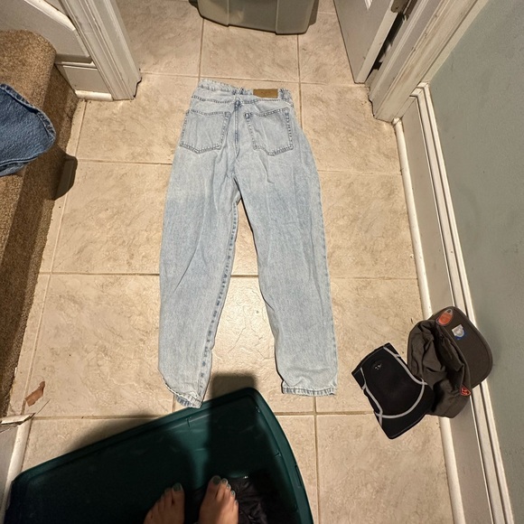 Light denim jeans - Picture 2 of 2